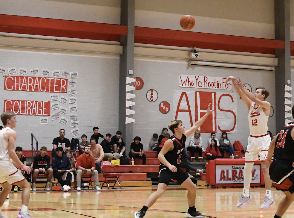 Lions battle for playoff position as district race tightens