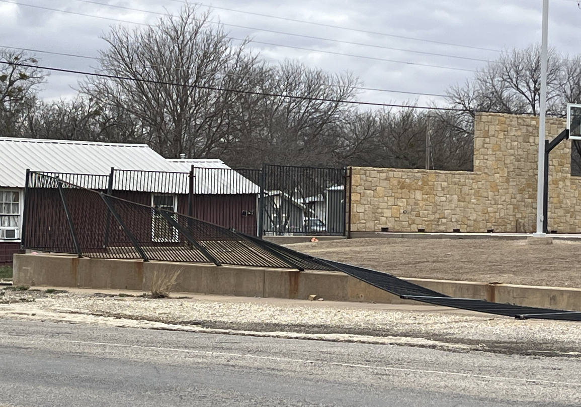 High winds cause outages, early dismissal at schools