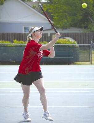 Albany earns 3 tennis titles