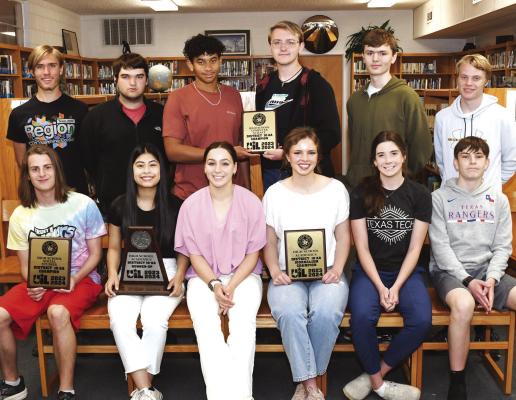 Thirteen Albany students earned places at last week’s UIL academic meet, with a dozen advancing on to the regional level. Those who placed include (front, l-r) Landon Kreitler, Ashley Sanchez, Sidney Russell, Robyn Trail, Avery Everitt, Landon Picquet, (back) Jonathan Coody, Chase Mc-Daniel, Adrian Wren, Kolt Koemel, Holden Sanchez, Jayce Tinkle, and (not pictured) John Birkla. Donnie Lucas / Albany News