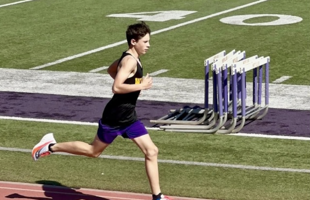 Balliew breaks school record, wins two races to start season