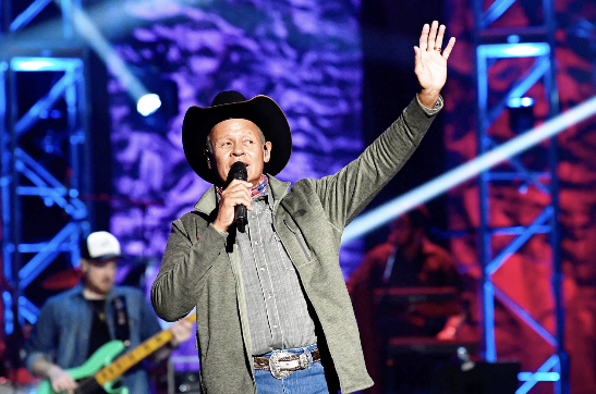 McCoy brings chart-topping hits to Aztec