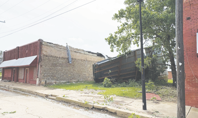 Major storm rolls through Shackelford County