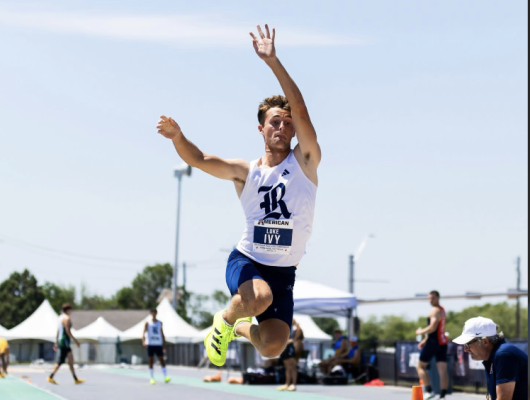 Rice decathlete Ivy reaches new mark
