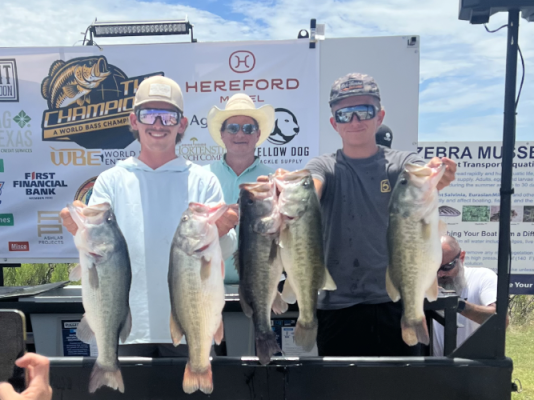 Bass Roundup Hooks Another Success